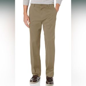 NWT Men’s Dockers Khaki Pants Size 34x34